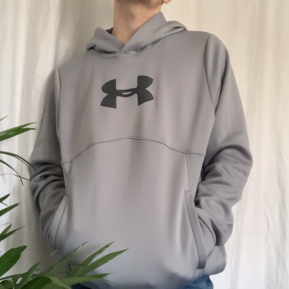 lightweight Under amour hoodie - Picture 5 of 7
